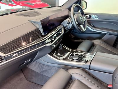 2025 BMW X5