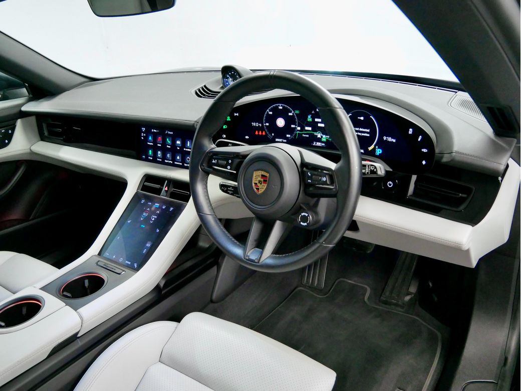 2023 Porsche Taycan