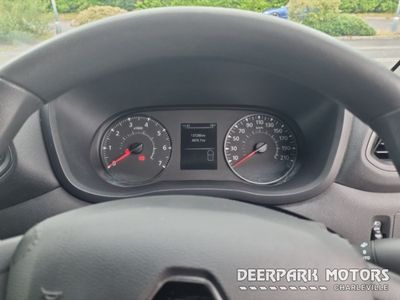 2022 Renault Master