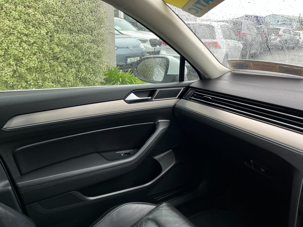 2016 Volkswagen Passat