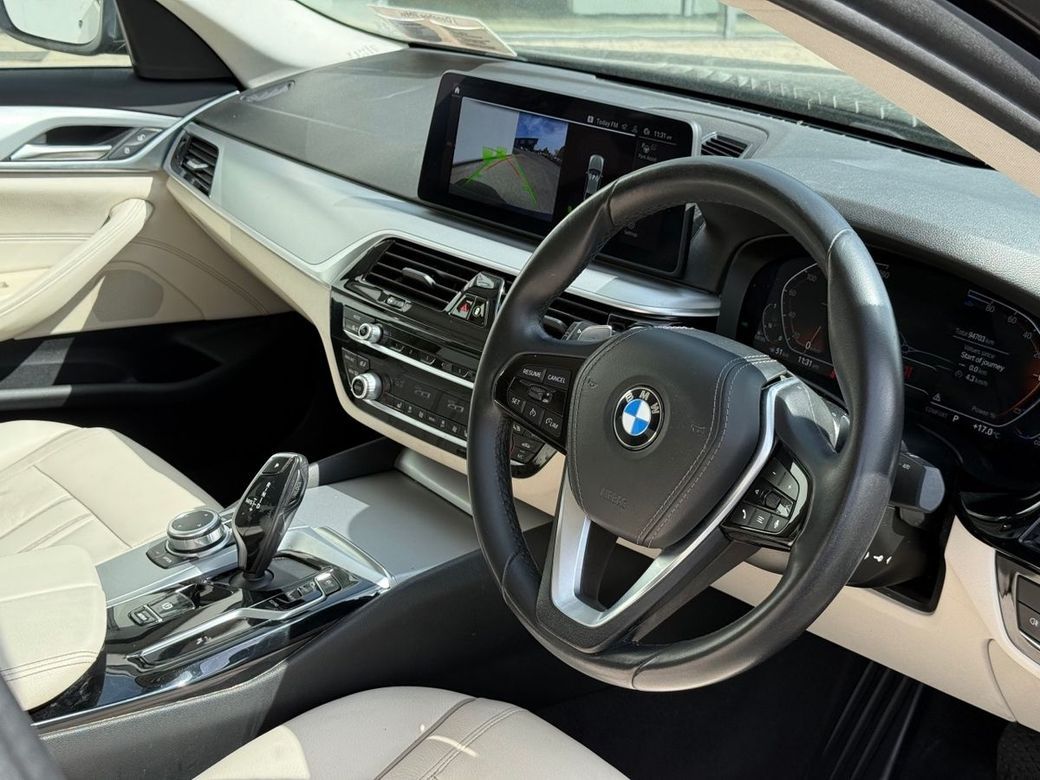 2022 BMW 5 Series