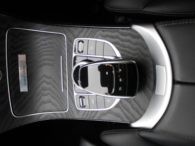 2018 Mercedes-Benz C 220