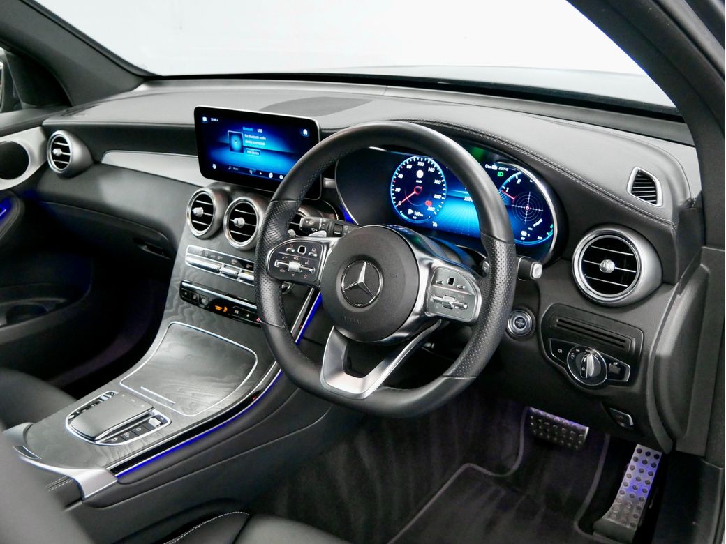 2023 Mercedes-Benz GLC Class
