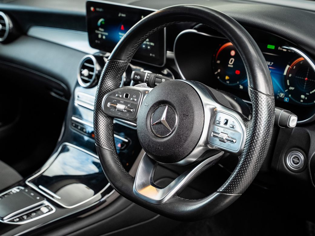 2022 Mercedes-Benz GLC Class