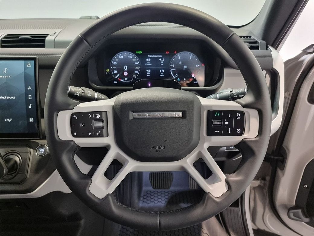 2026 Land Rover Defender