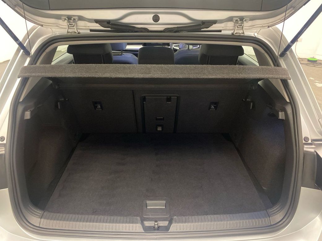 2024 Volkswagen Golf