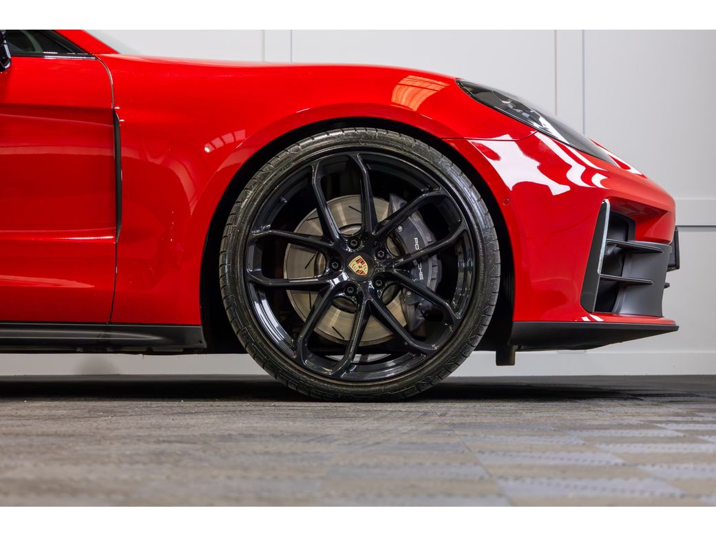 2025 Porsche Panamera