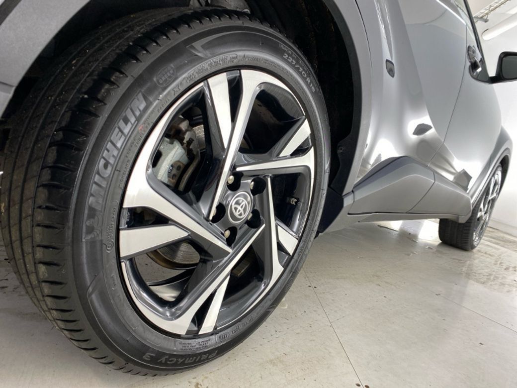 2023 Toyota C-HR