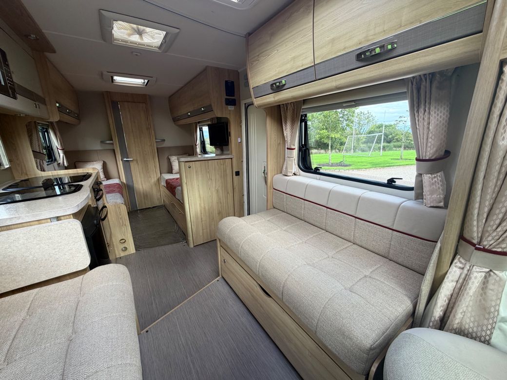 2017 ELDDIS  MAJESTIC 185 LOW PROFILE R.H.D 