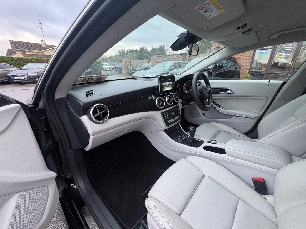 2016 Mercedes-Benz CLA Class