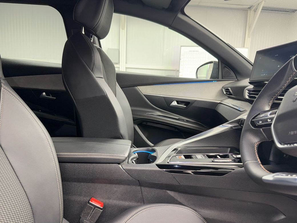 2024 Peugeot 3008
