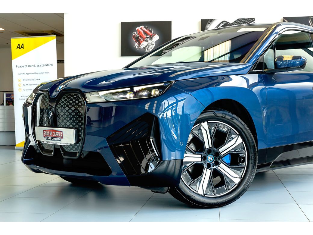 2023 BMW iX