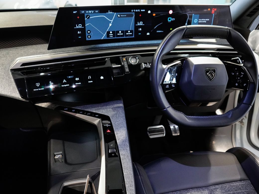 2025 Peugeot 3008