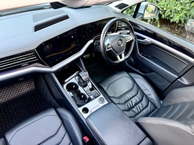 2018 Volkswagen Touareg