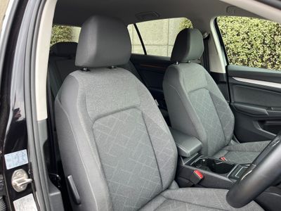 2024 Volkswagen Golf