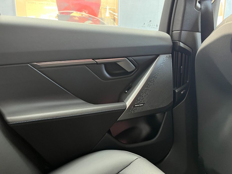 2024 BMW i5
