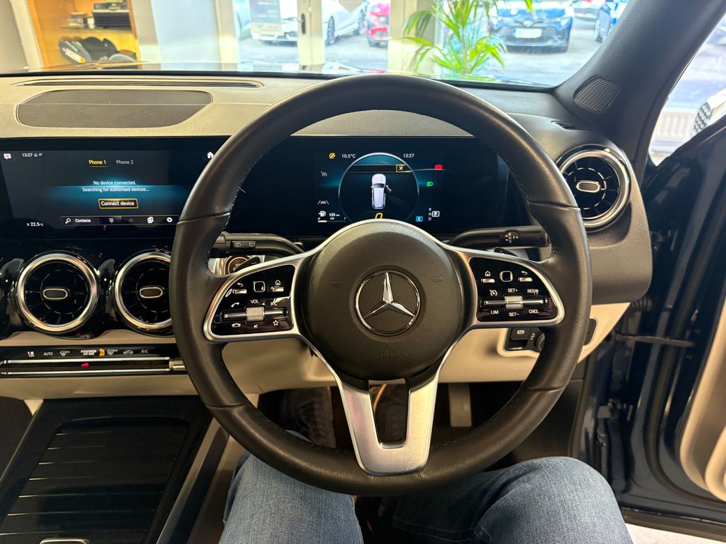 2023 Mercedes-Benz GLB Class
