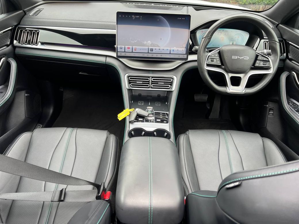 2025 BYD Seal U