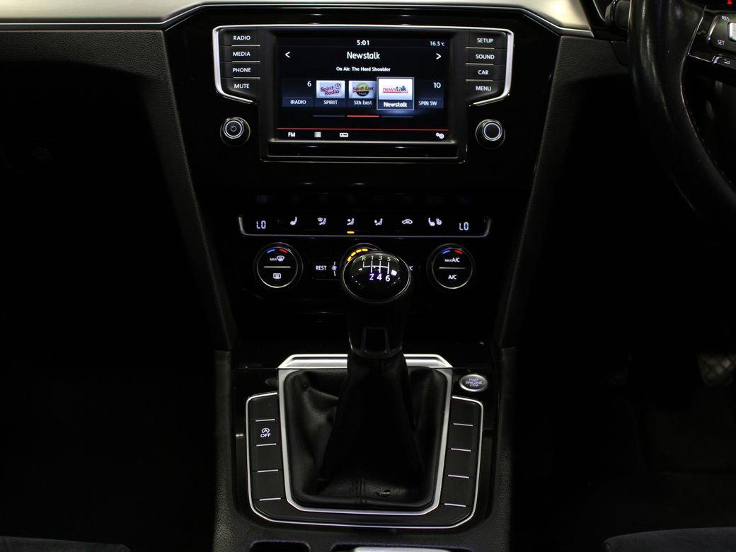 2016 Volkswagen Passat