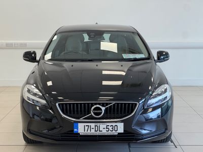 2017 Volvo V40