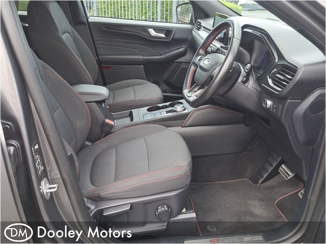 2022 Ford Kuga