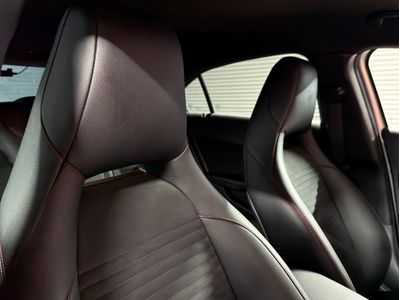 2015 Mercedes-Benz A 180