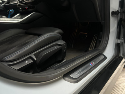 2022 BMW i4