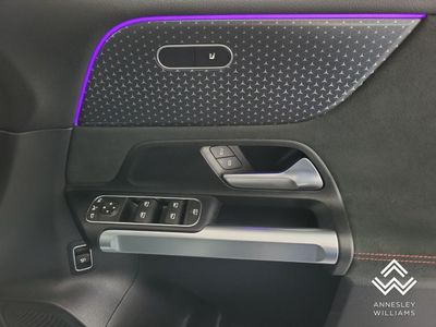 2025 Mercedes-Benz EQB