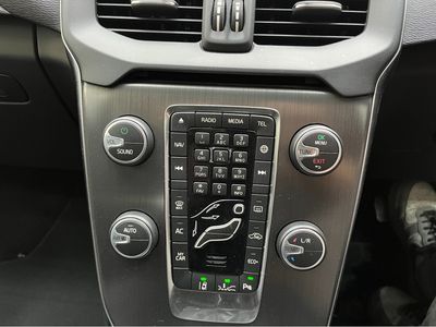 2016 Volvo V40