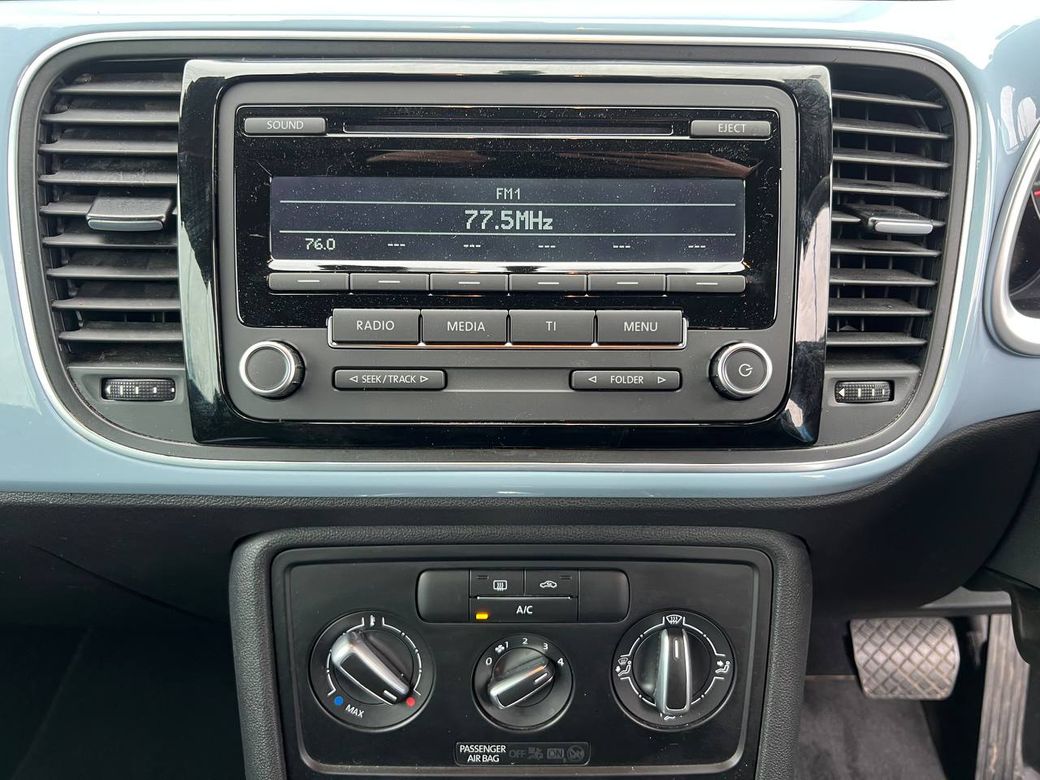 2014 Volkswagen Beetle