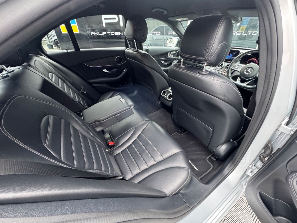 2021 Mercedes-Benz C 220