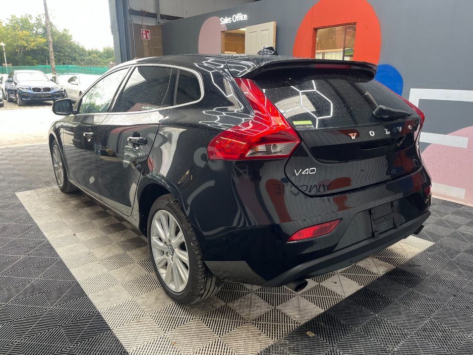 2015 Volvo V40