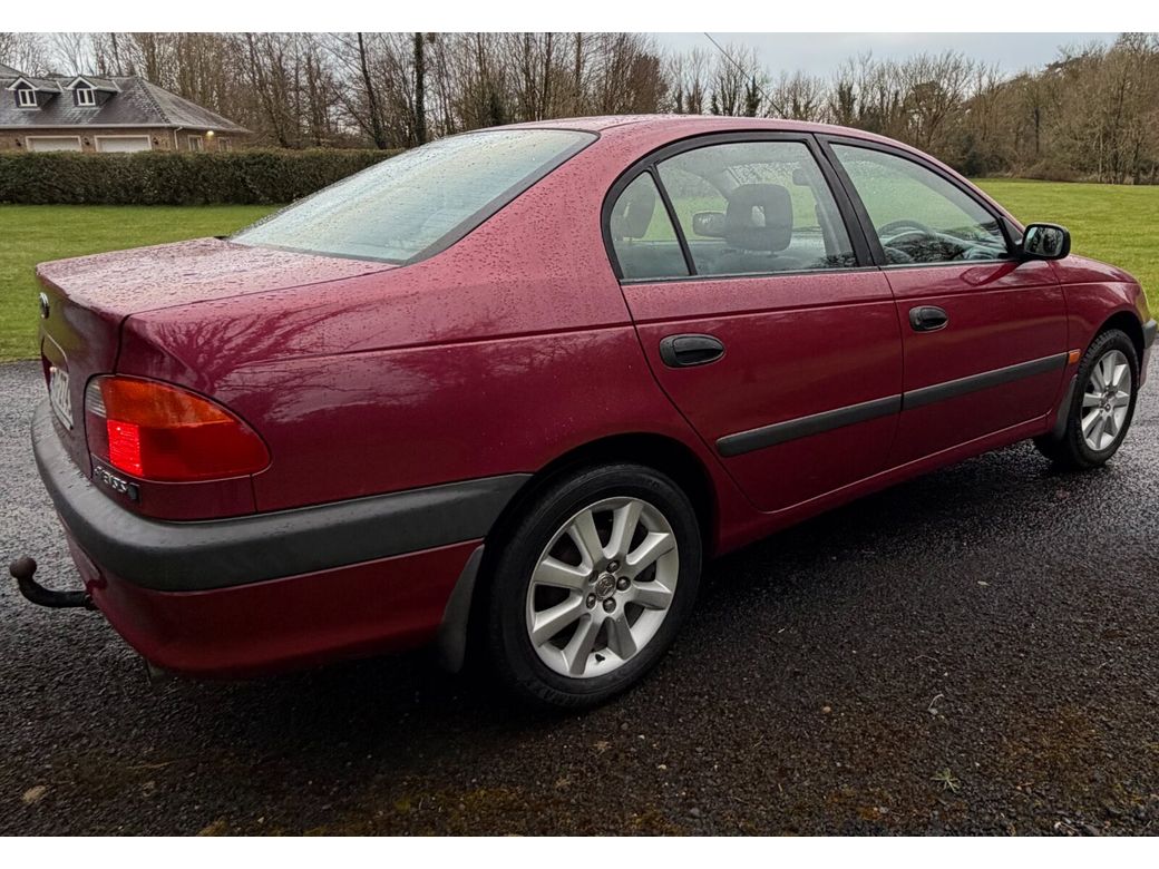 1999 Toyota Avensis