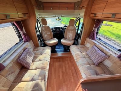 2013 BAILEY APPROACH  740 LOW PROFILE R.H.D 