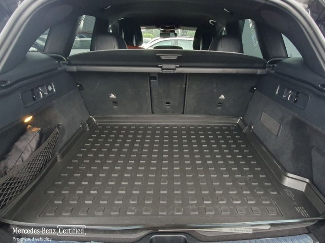 2023 Mercedes-Benz GLC Class