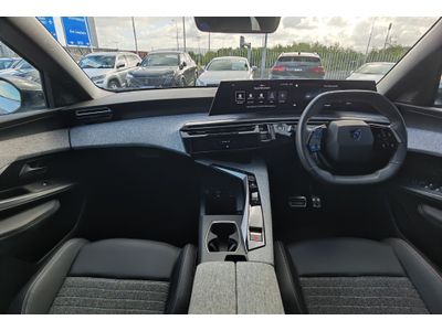 2025 Peugeot 5008