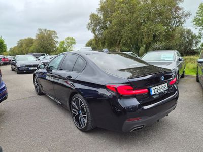 2023 BMW 530