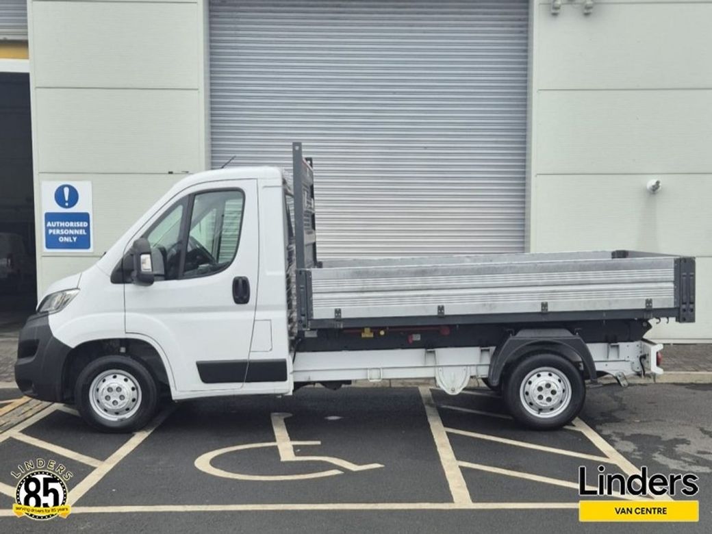 2022 Opel Movano