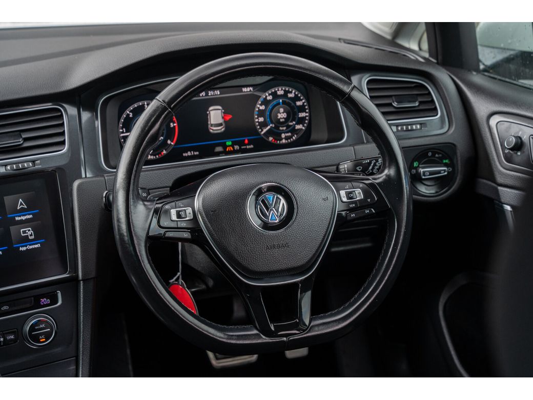 2021 Volkswagen Golf