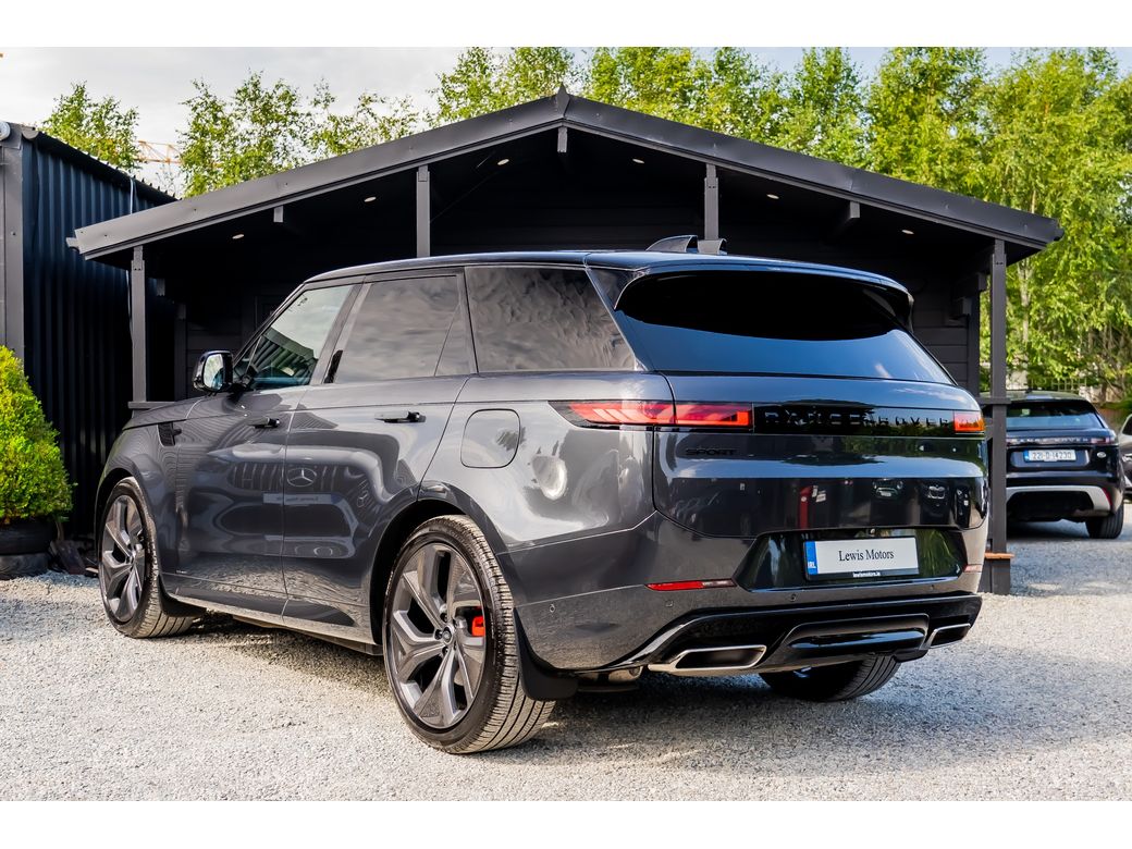 2025 Land Rover Range Rover Sport
