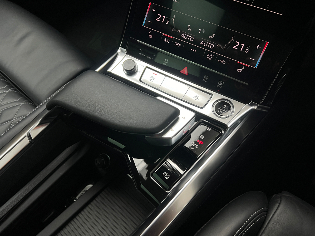 2022 Audi e-tron