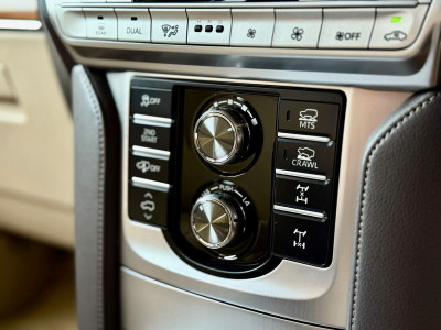 2023 Toyota Landcruiser