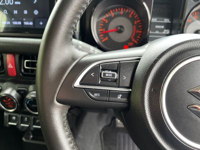 2025 Suzuki Jimny