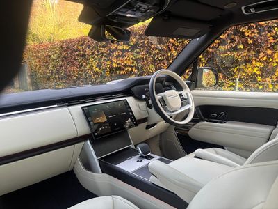 2025 Land Rover Range Rover