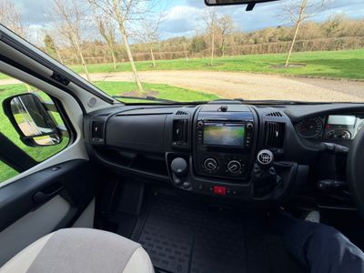 2014 BAILEY  APPROCH 745 LOW PROFILE MANUAL