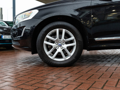 2017 Volvo XC60