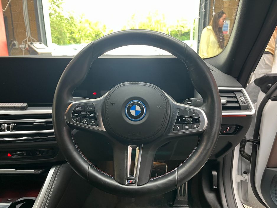 2023 BMW i4