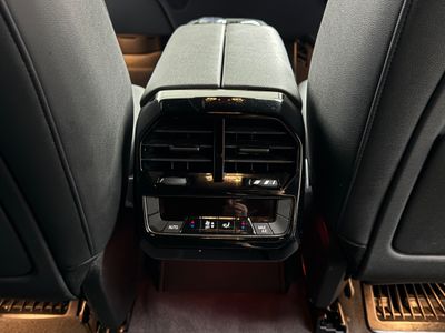 2024 BMW iX