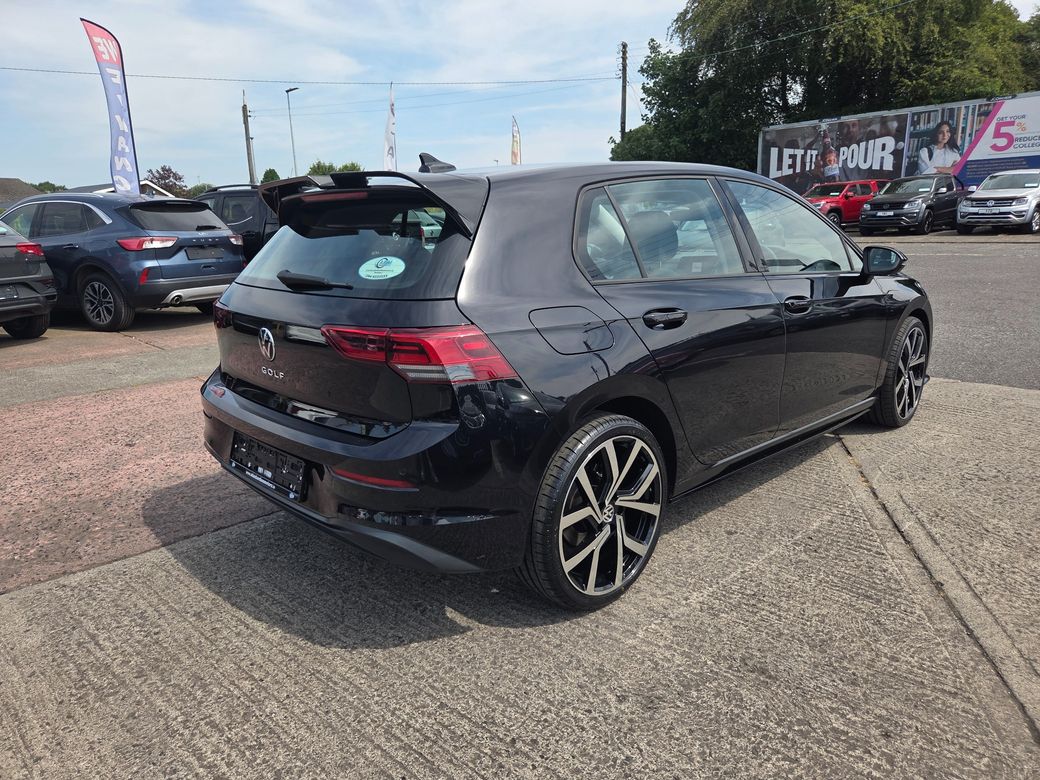 2023 Volkswagen Golf