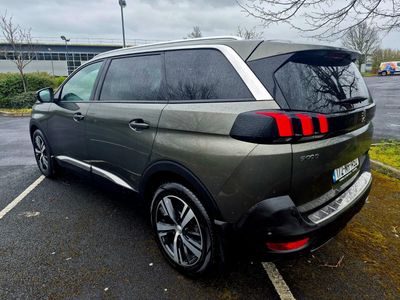 2017 Peugeot 5008
